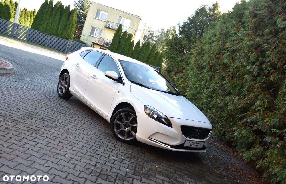 Volvo V40 D2 Drive-E Ocean Race - 2