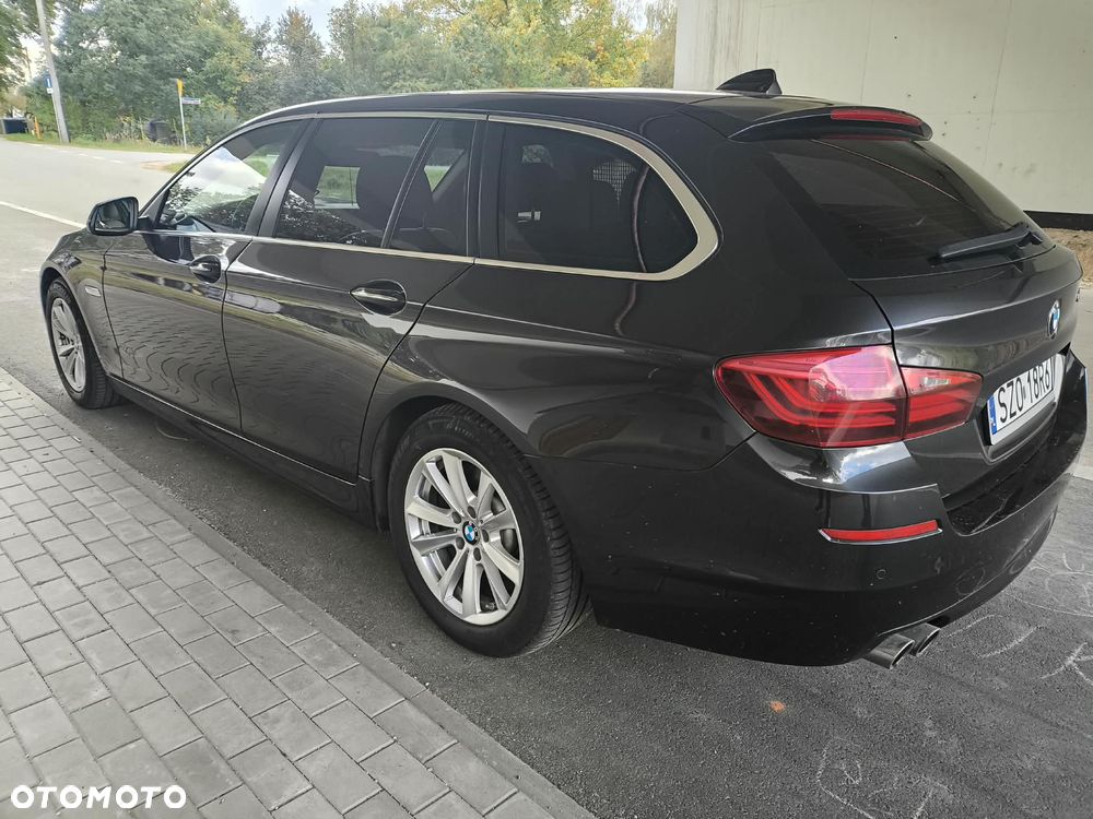 BMW 5 Series 2015 photo 5