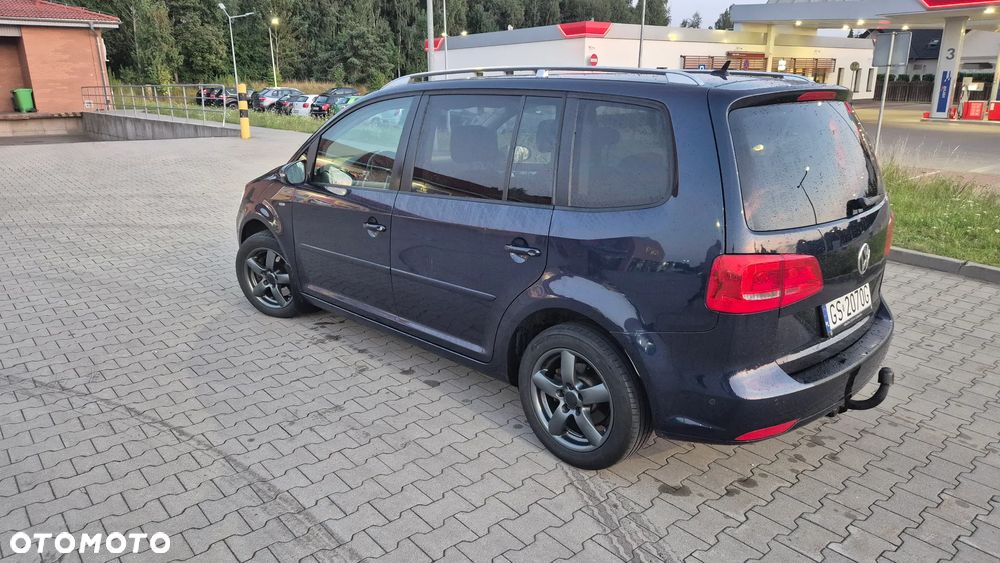 Volkswagen Touran 2.0 TDI DPF BlueMotion Technology Life - 4