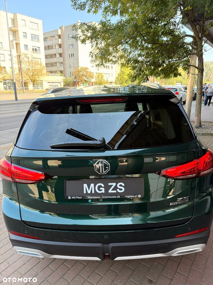 MG ZS Hybrid+ - 9