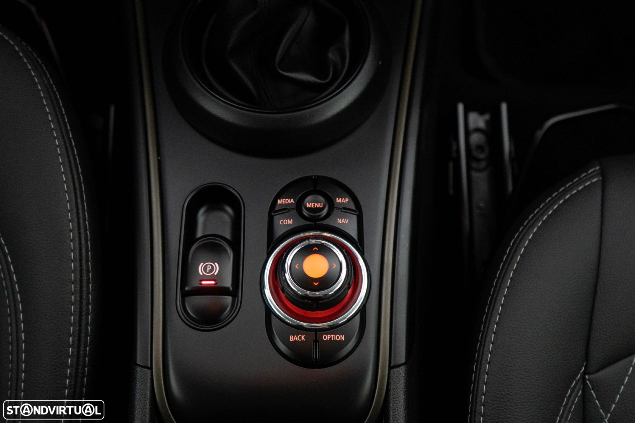 MINI Countryman Cooper SE ALL4 Auto - 26