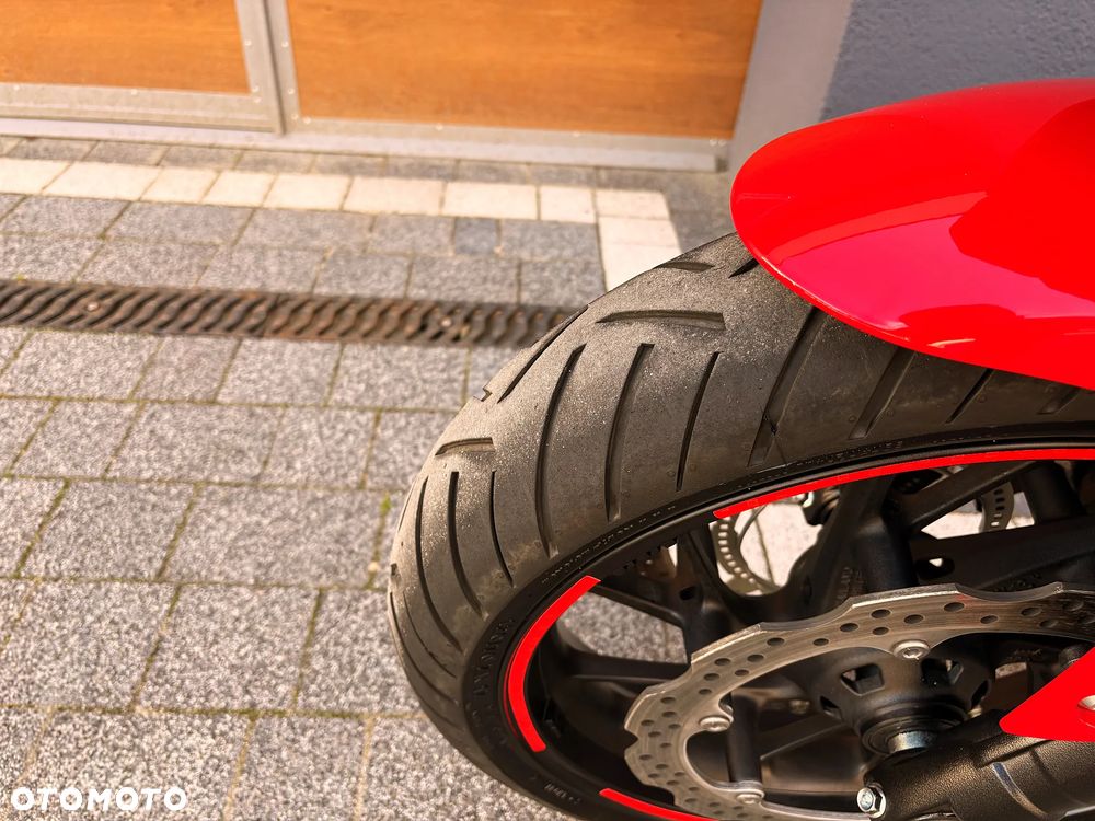 Honda CBR - 11