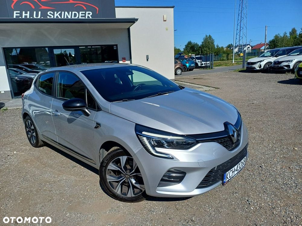 Renault Clio - 1