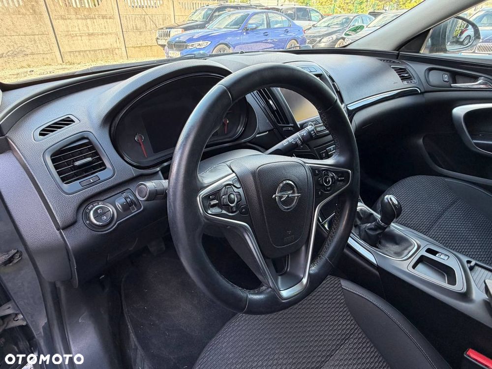 Opel Insignia - 14