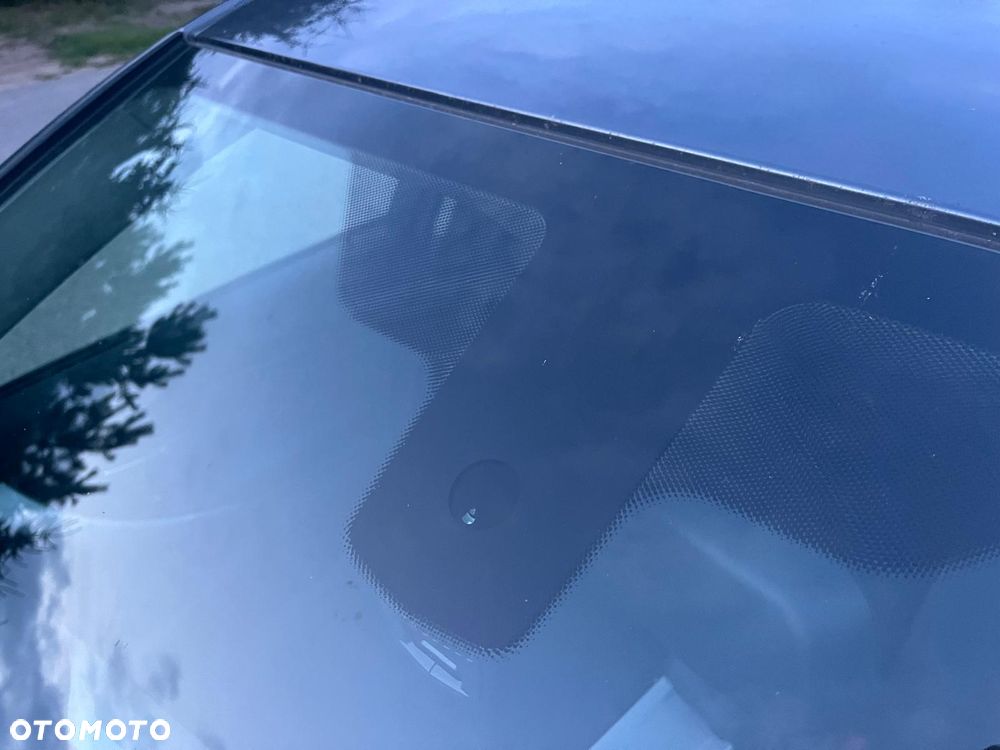 BMW Seria 3 320i Luxury Line - 15