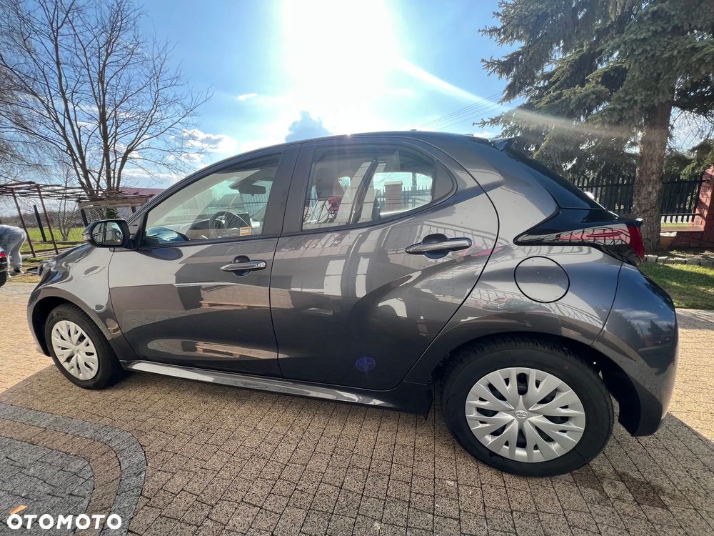 Toyota Yaris 1.5 Active - 8
