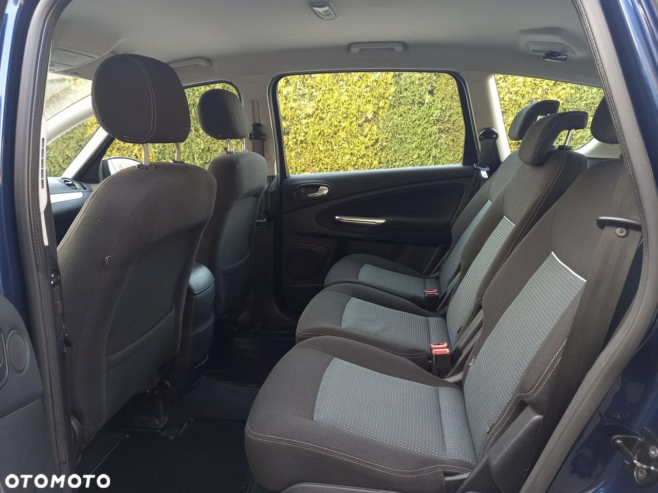 Ford S-Max - 23