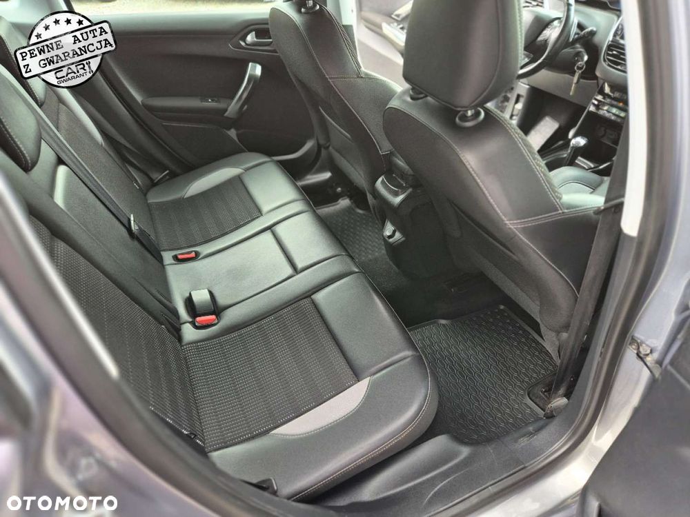 Peugeot 2008 - 23