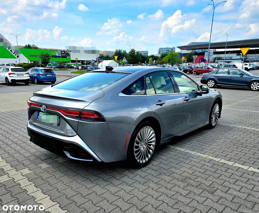 Toyota Mirai Executive - 5