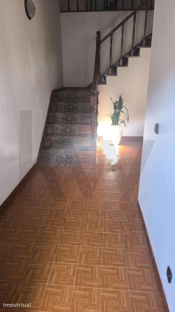 Moradia Contemporânea T5, junto ao Lagoas Park e Taguspark - Grande imagem: 2/32