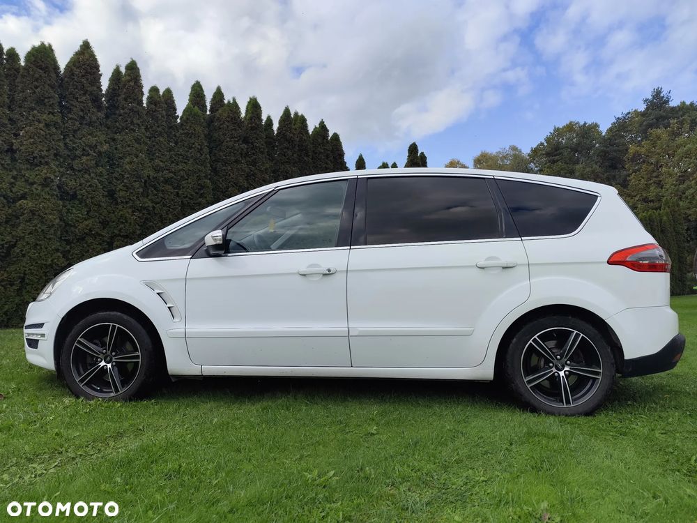 Ford S-Max - 15