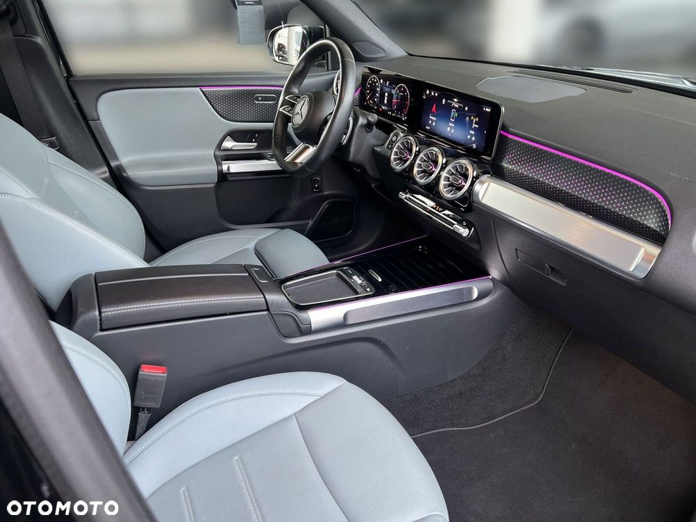 Mercedes-Benz GLB 200 d AMG Line 8G-DCT - 13
