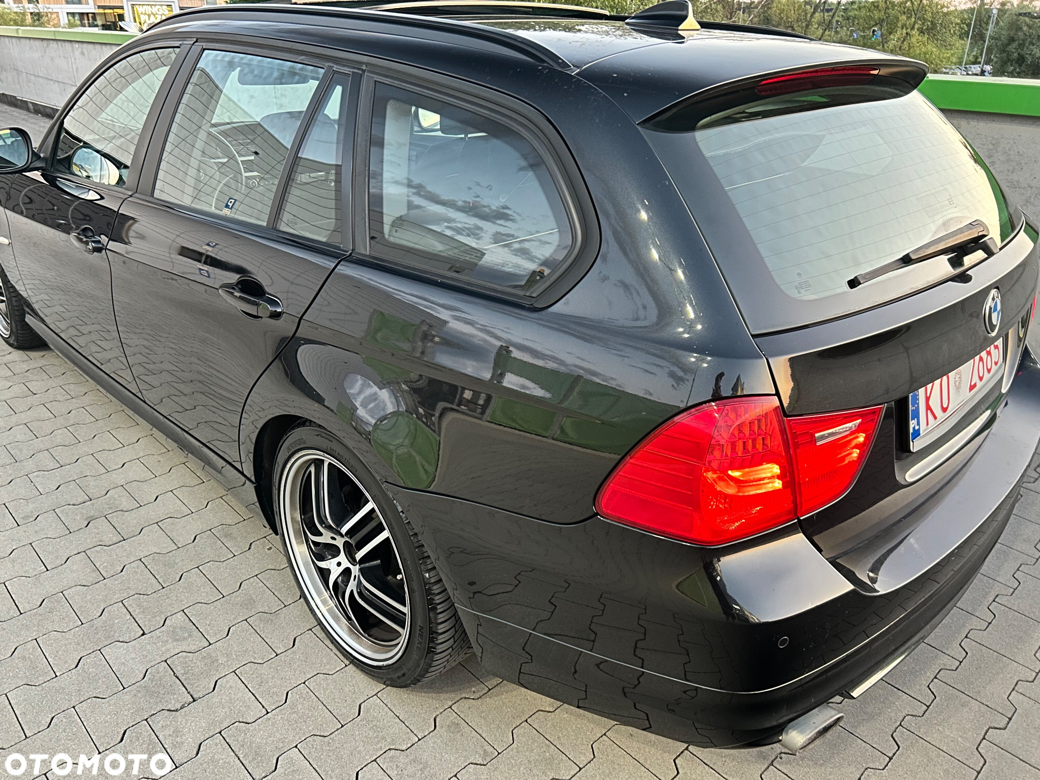 BMW Seria 3 320d DPF Touring - 29