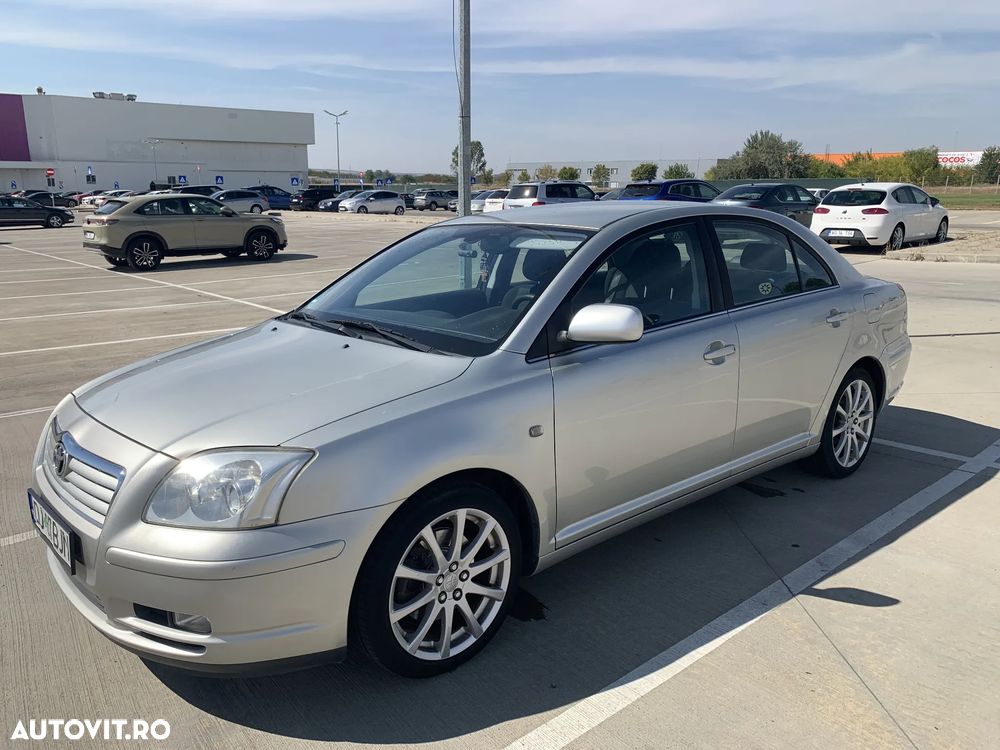 Toyota Avensis 2.0 VVT-i Sol - 3