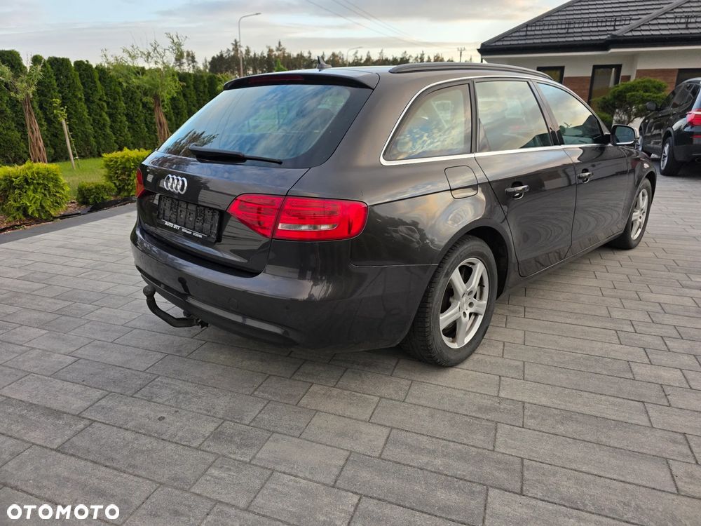 Audi A4 Avant 2.0 TDI DPF quattro S tronic Ambiente - 16