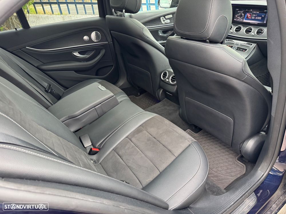 Mercedes-Benz E 300 de AMG Line - 39