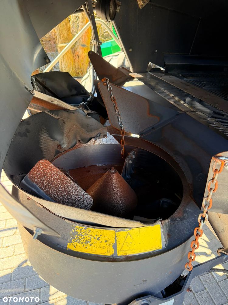 Claas Lexion 600 - 22