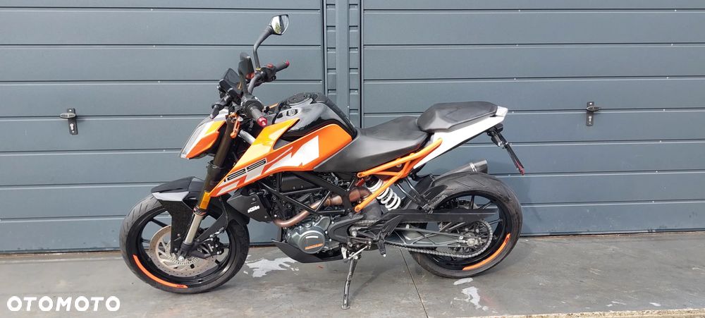 KTM Duke - 11