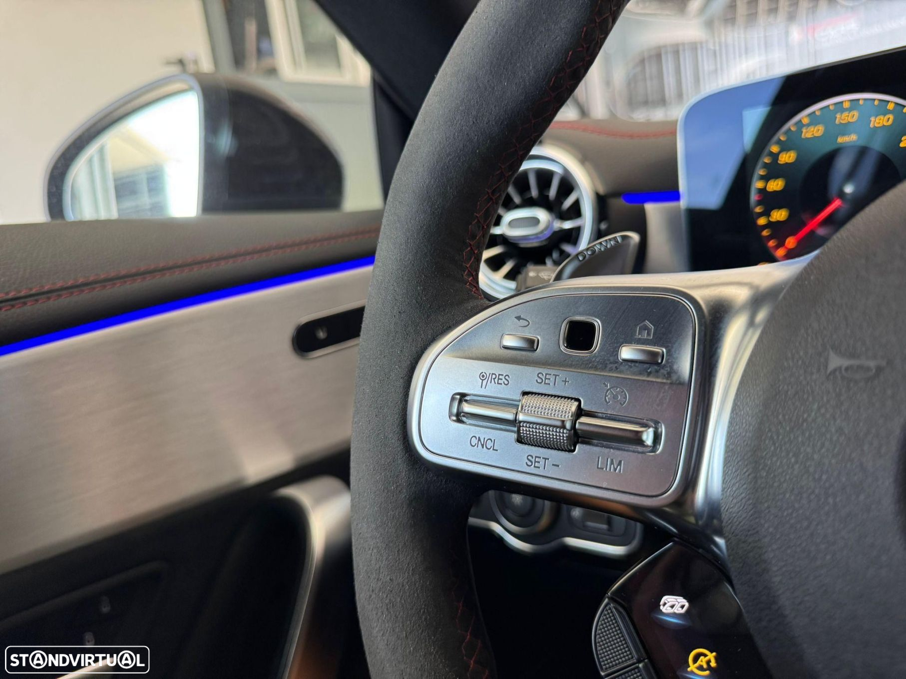 Mercedes-Benz CLA 45 AMG S Shooting Brake 4Matic+ - 18