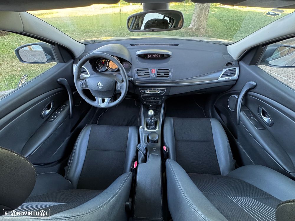 Renault Mégane 1.5 dCi Dynamique - 10