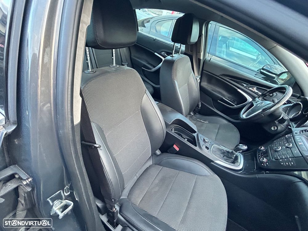 Opel Insignia 2.0 CDTI Cosmo S/S 112g - 2
