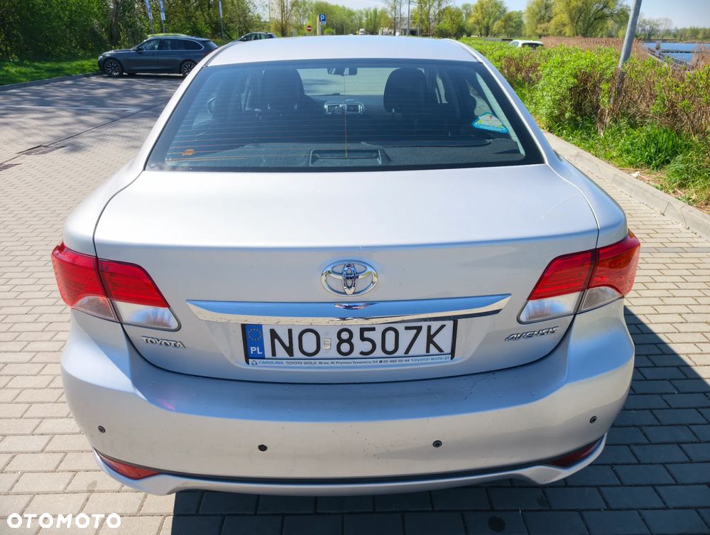 Toyota Avensis 1.8 Active MS - 8
