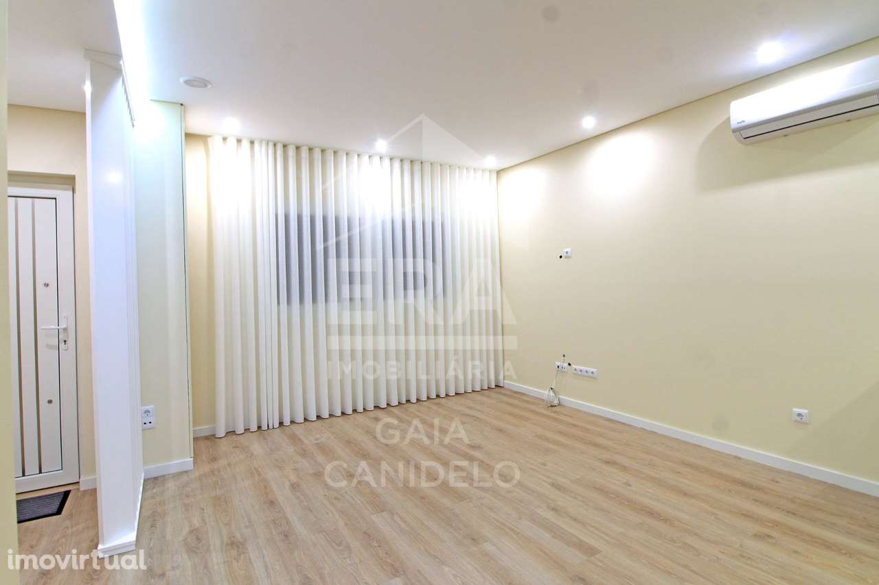 Andar Moradia V3 em Canidelo, perto da praia, totalmente remodelado. - Grande imagem: 3/19