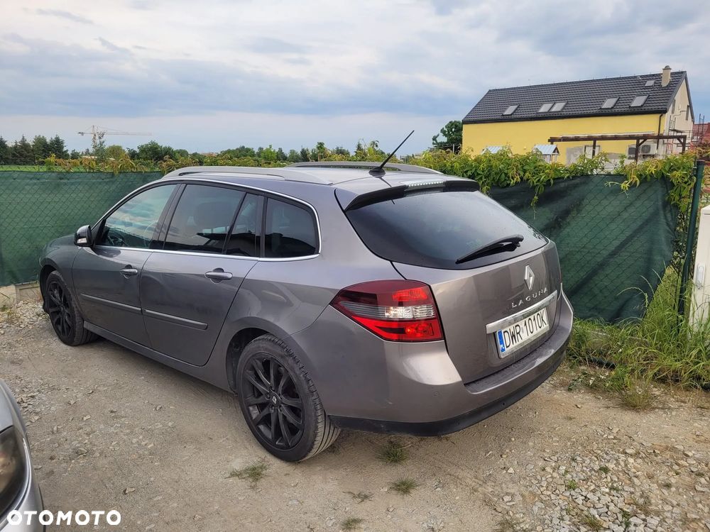 Renault Laguna dCi 110 FAP Paris Business - 3