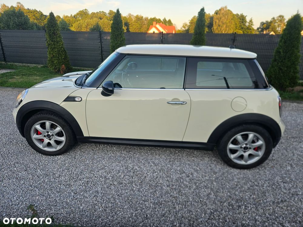 MINI ONE - 10