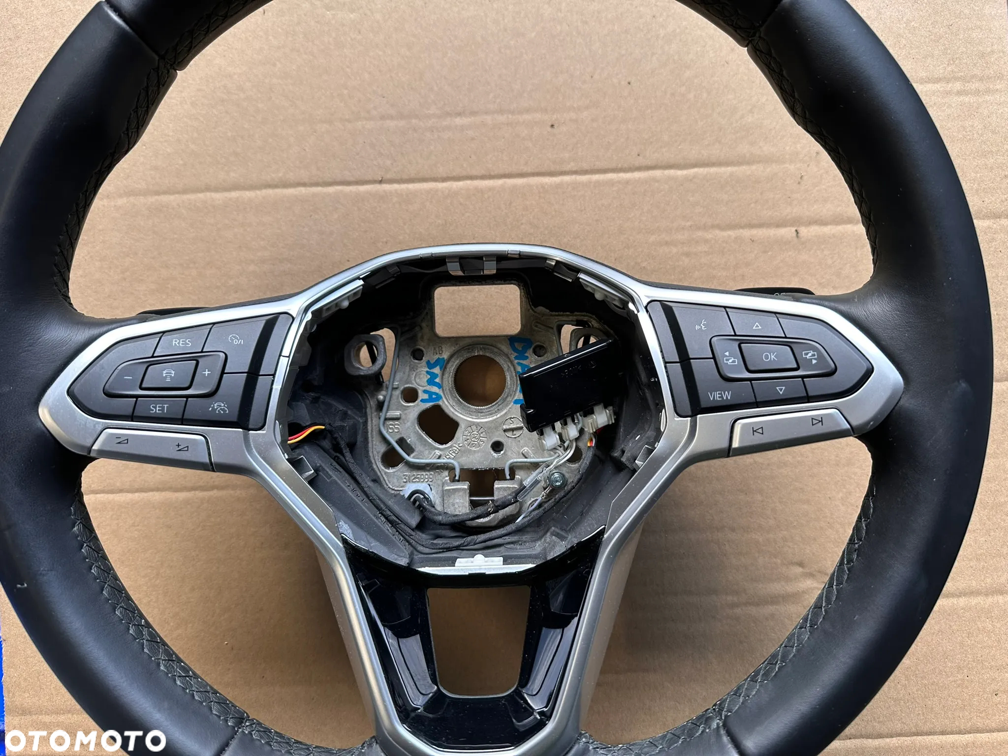 Kierownica multifunkcyjna skóra VW Golf VIII 8, Tiguan II 5NA 5H0419089EH - 2