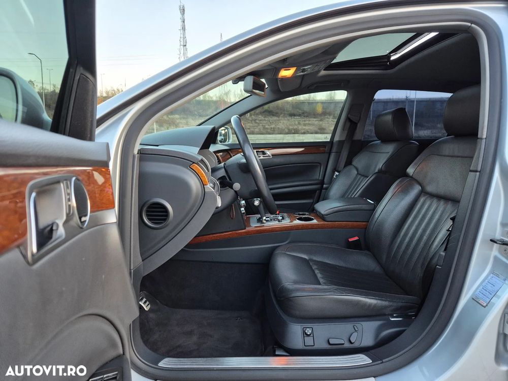 Volkswagen Phaeton - 26