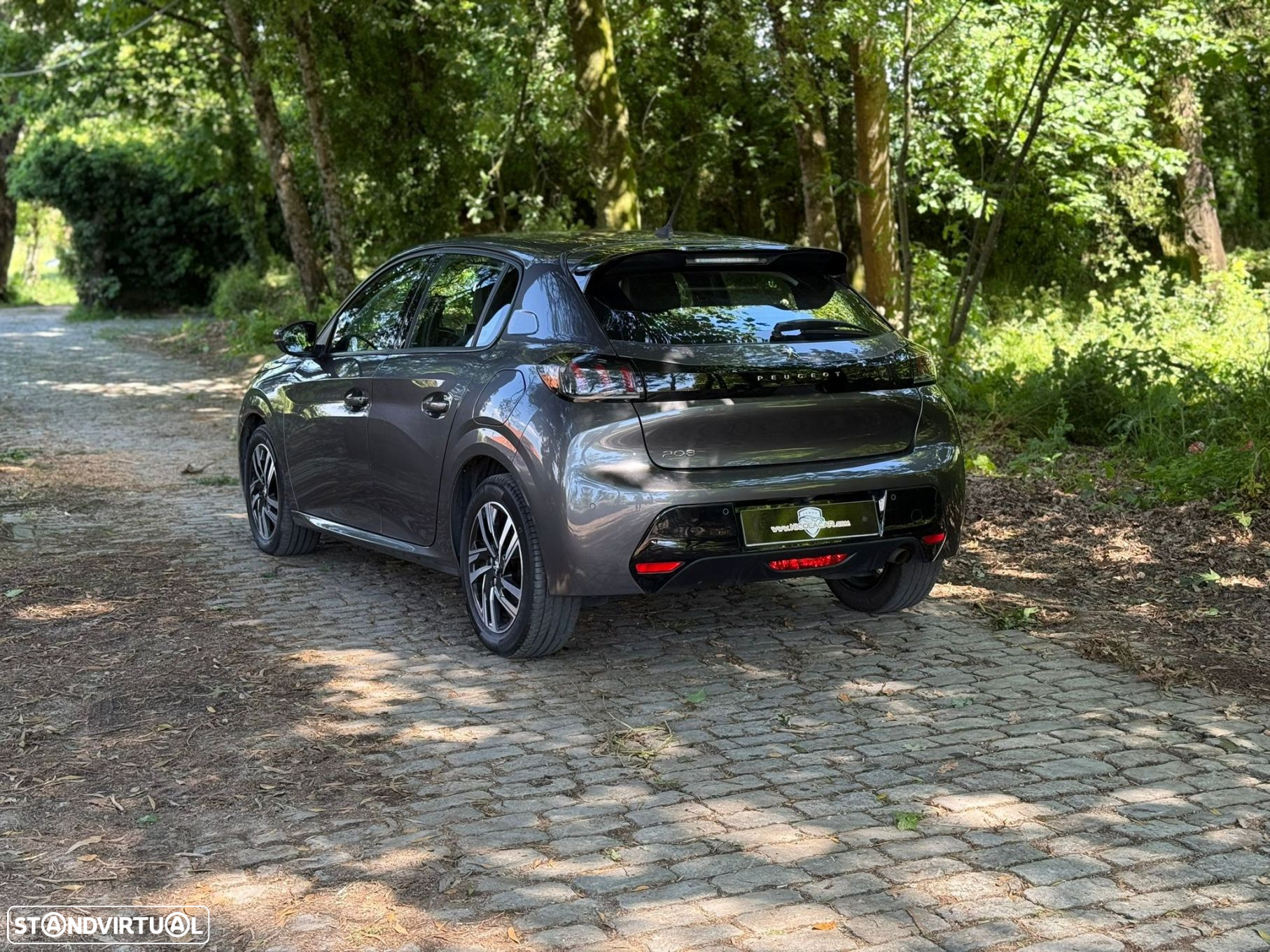 Peugeot 208 1.2 PureTech Allure Pack EAT8 - 6