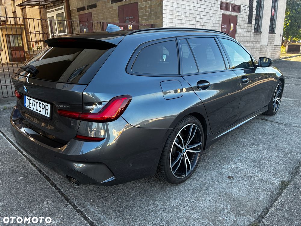 BMW Seria 3 320d xDrive M Sport Shadow sport - 7
