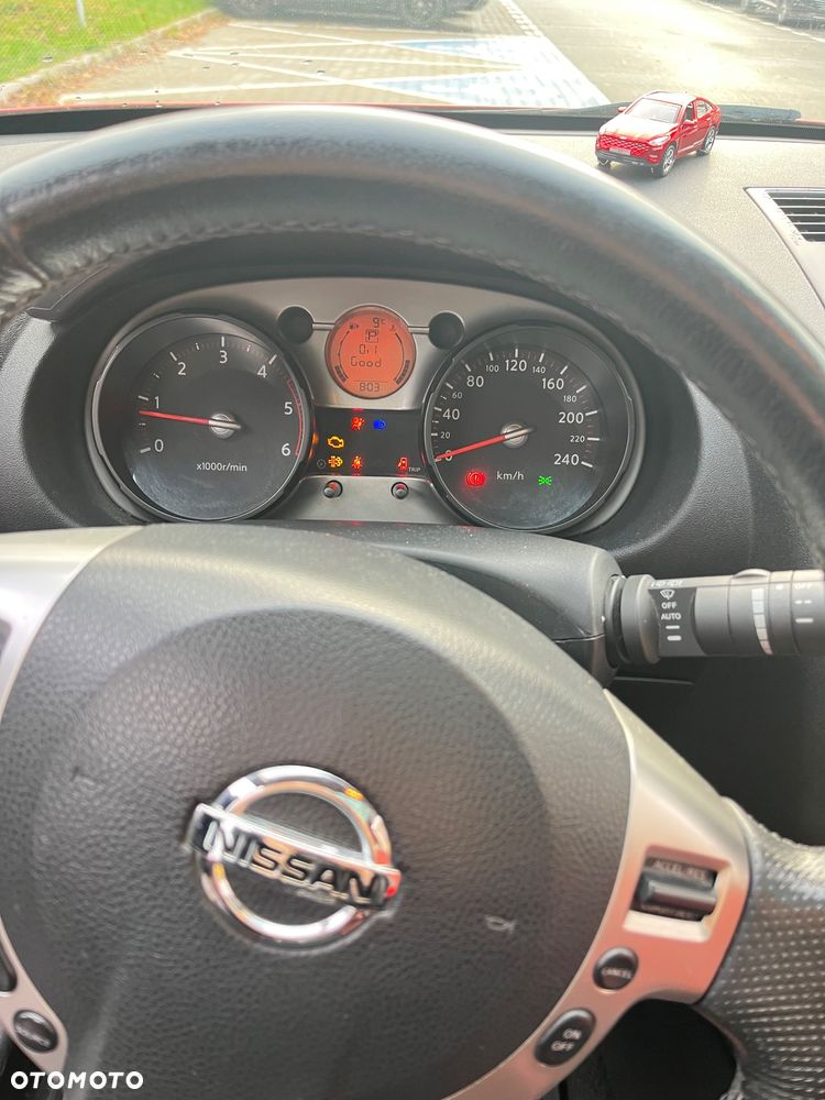 Nissan Qashqai 2.0 dCi 4x4 Lounge - 12