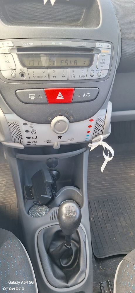 Peugeot 107 1.0 Happy - 8