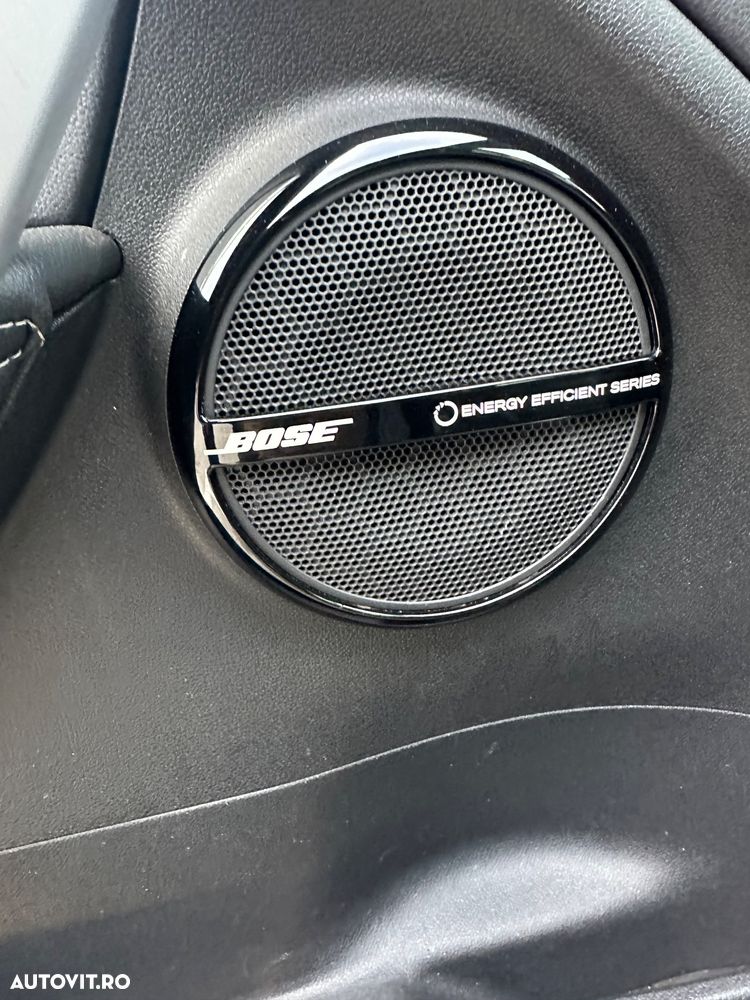 Renault Megane dCi 130 FAP BOSE Edition - 9