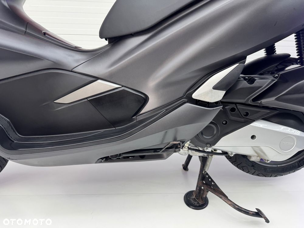 Honda PCX - 14