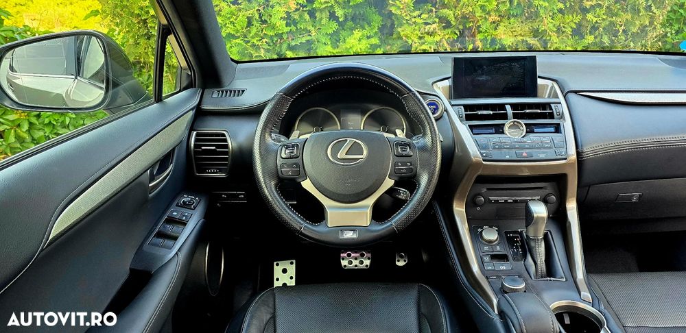 Lexus Seria NX 300h E-FOUR F SPORT - 17