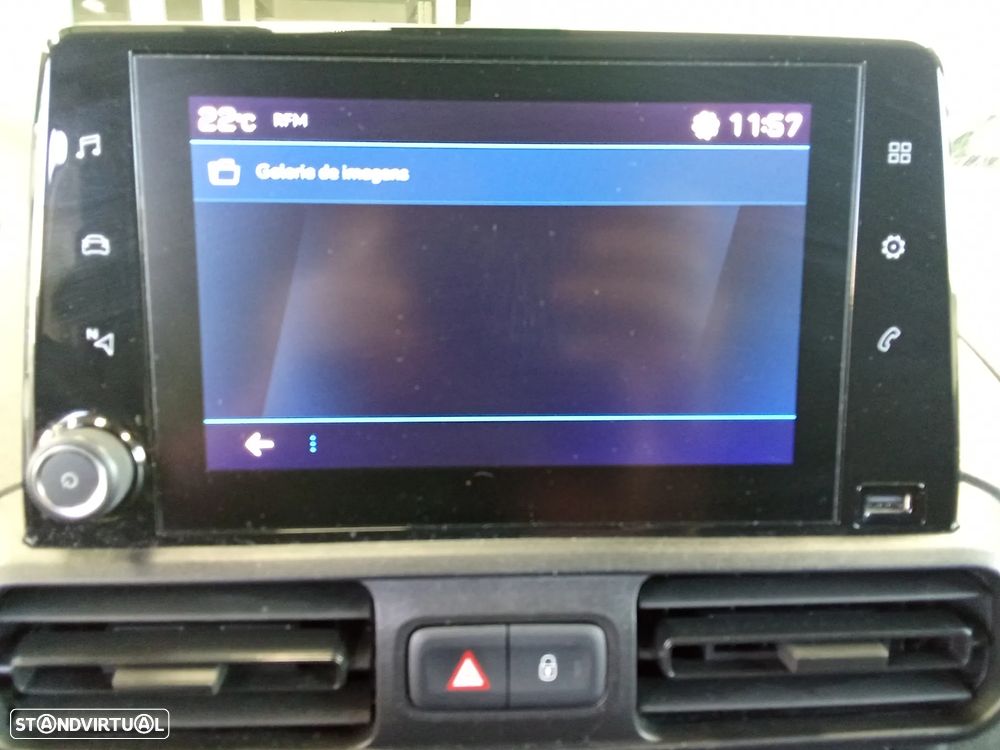 Peugeot Partner 1.5 BlueHDI 3 lugares - 13