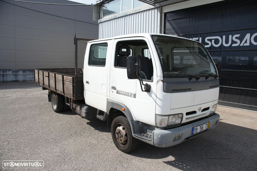Nissan Cabstar 3.0TD 120cv E120 6Lugares - 2