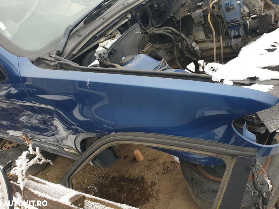 Aripa bmw x5 e53 an 2002 non facelift - 2