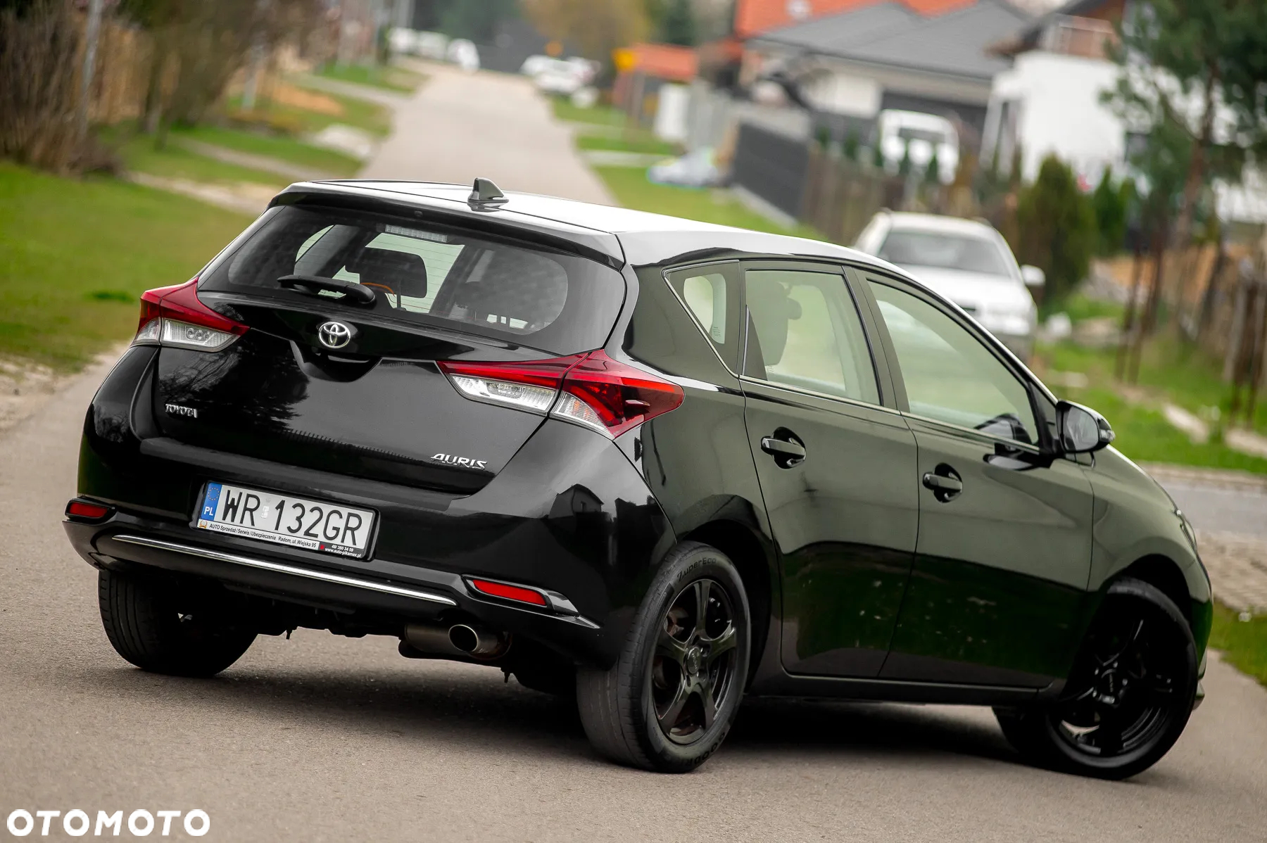 Toyota Auris 1.2 T GPF Premium - 4