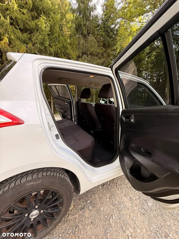 Suzuki Swift - 17
