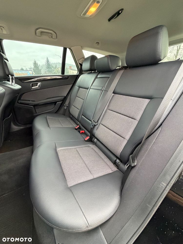 Mercedes-Benz Klasa E - 24