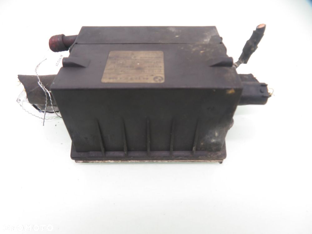 PODGRZEWACZ WODY BMW E46 320 d 64126904668 W1E21M - 4