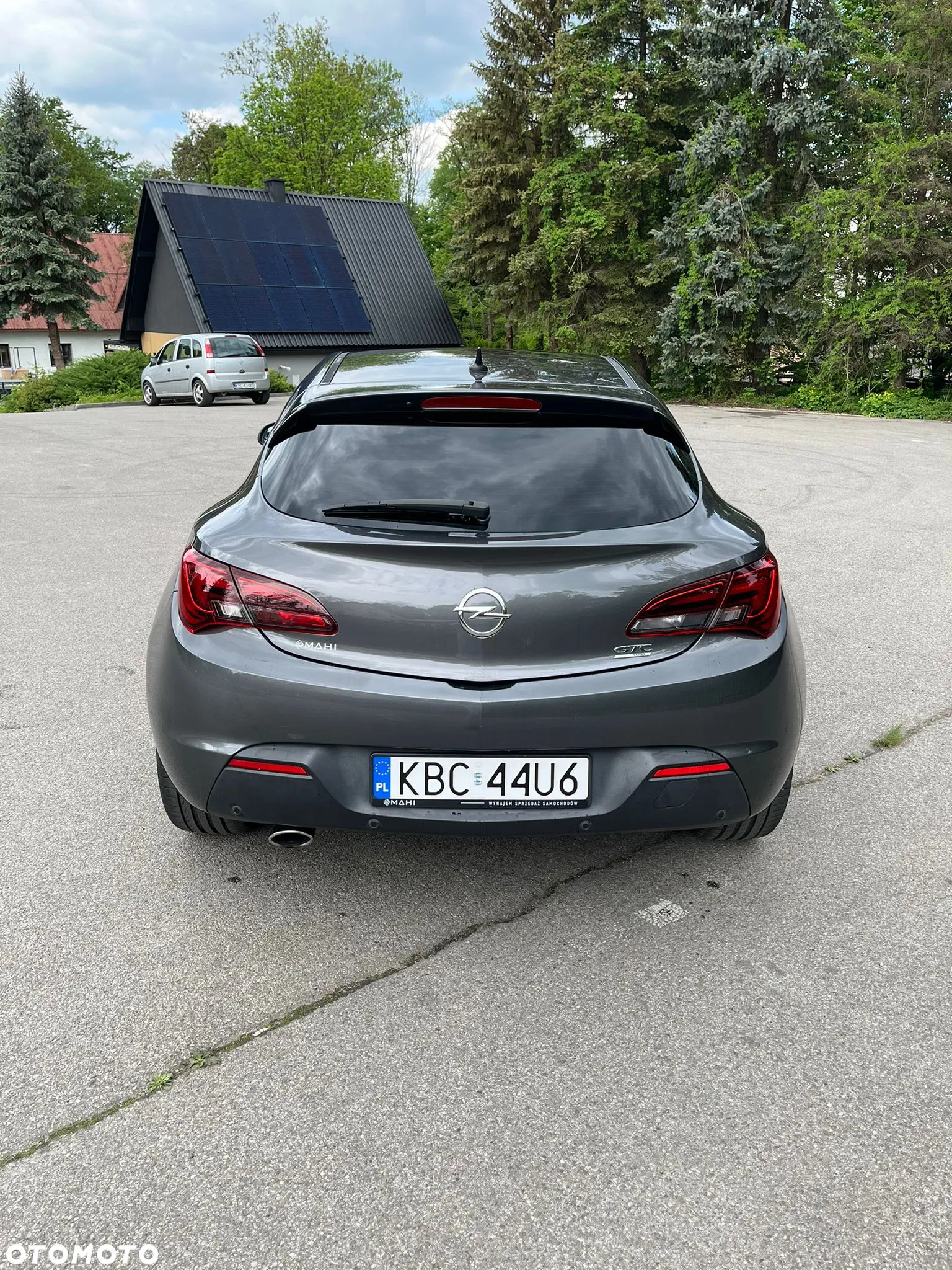 Opel Astra GTC 2.0 CDTI ecoFLEX Start/Stop Edition - 9