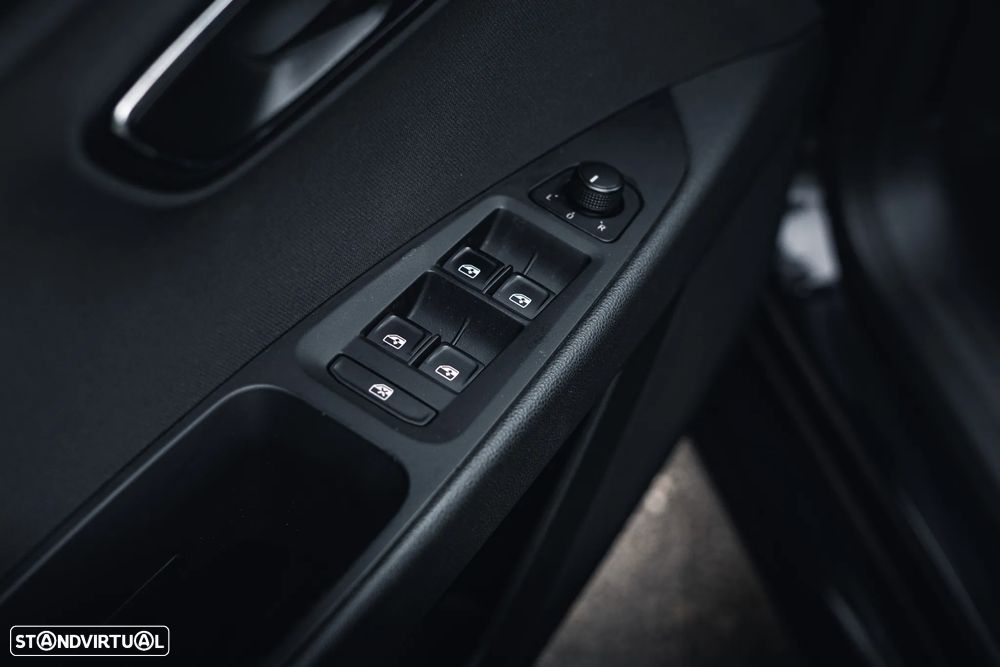 SEAT Leon ST 1.6 TDI Style Ecomotive - 10