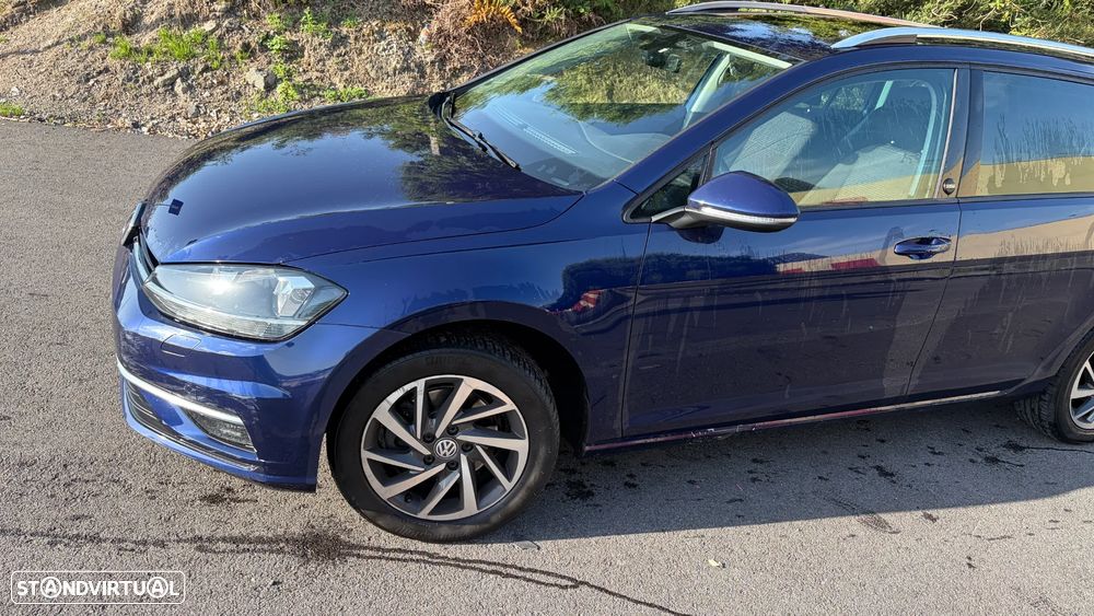 VW Golf 1.0 TSI Confortline DSG - 4