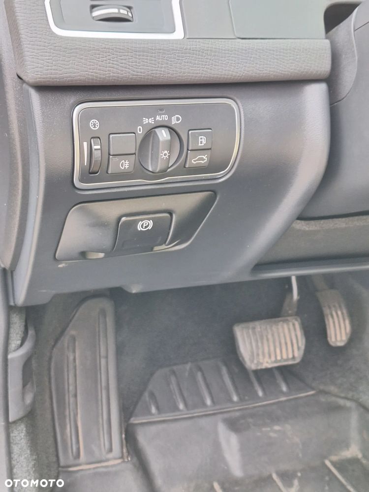 Volvo XC 60 D4 Drive-E Momentum - 13