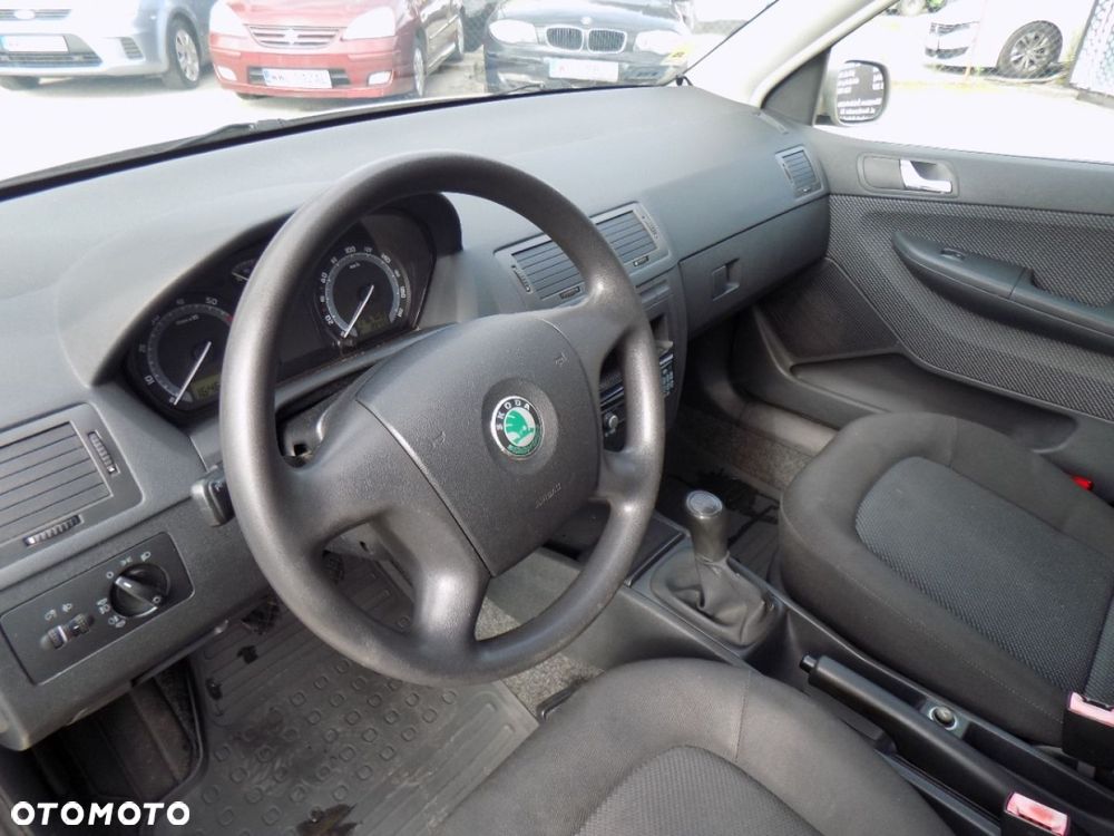 Skoda Fabia - 5